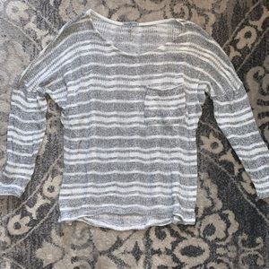 Light weight Long sleeve sweater
